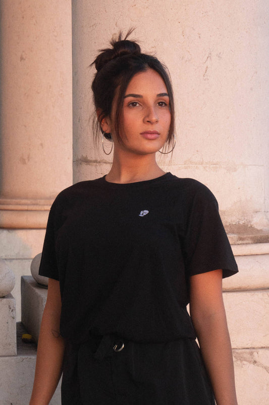 Black T-shirt
